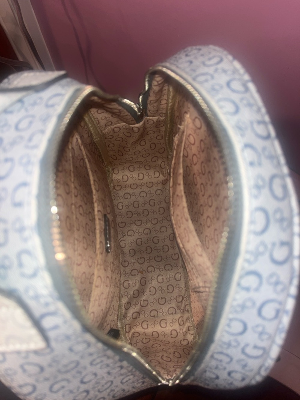 Guess White Logo Mini Backpack - Picture 3 of 4
